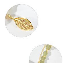 Laden Sie das Bild in den Galerie-Viewer, Armband aus Hetian-Jade mit Blatt