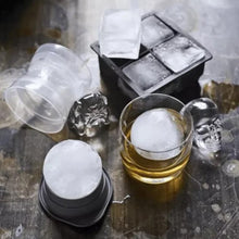 Laden Sie das Bild in den Galerie-Viewer, Kreative Bulldogge-Eisform aus Silikon