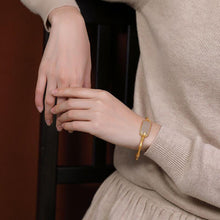 Laden Sie das Bild in den Galerie-Viewer, Elegantes antikes Bambusarmband