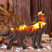 Laden Sie das Bild in den Galerie-Viewer, Kreative Wolf Totem Holzornamente