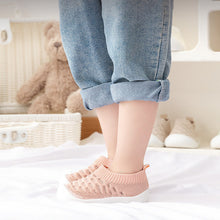 Laden Sie das Bild in den Galerie-Viewer, Rutschfeste Babyschuhe mit Mesh-Material