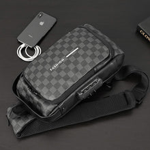 Laden Sie das Bild in den Galerie-Viewer, Trendige Brusttasche für Herren
