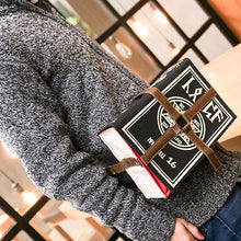 Laden Sie das Bild in den Galerie-Viewer, Zauberbuch Segeltuch Tasche