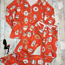 Laden Sie das Bild in den Galerie-Viewer, Eiscreme Pyjama Set für Damen