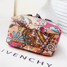 Laden Sie das Bild in den Galerie-Viewer, Schultertasche aus Nylon mit Blumendruck