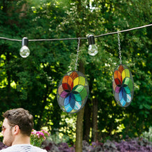 Laden Sie das Bild in den Galerie-Viewer, Hängender Regenbogenanhänger - Sonnenfänger
