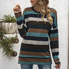 Laden Sie das Bild in den Galerie-Viewer, Gestreiftes Sweatshirt mit Rundhalsausschnitt