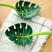 Laden Sie das Bild in den Galerie-Viewer, Grünes Blattsieb