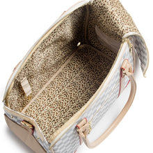 Laden Sie das Bild in den Galerie-Viewer, Transportbox für Haustiere