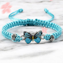 Laden Sie das Bild in den Galerie-Viewer, Armband mit Schmetterlingsanhänger