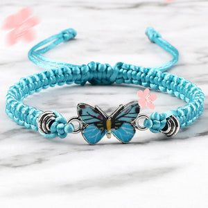 Armband mit Schmetterlingsanhänger
