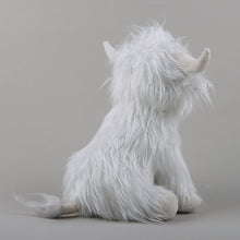 Laden Sie das Bild in den Galerie-Viewer, Kinderspielzeug - Plüschpuppe Kuh