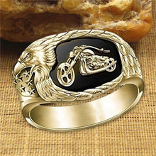 Laden Sie das Bild in den Galerie-Viewer, Modischer Herrenring mit Motorradmuster