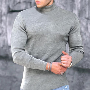 Einfarbiger Pullover mit Rollkragen