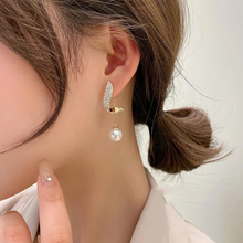 Laden Sie das Bild in den Galerie-Viewer, Elegante Damen Perlenohrringe