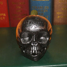 Laden Sie das Bild in den Galerie-Viewer, Halloween-Dekorationen - Böser Kürbisschädel