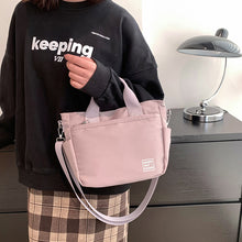 Laden Sie das Bild in den Galerie-Viewer, Leichte Schultertasche aus Nylon