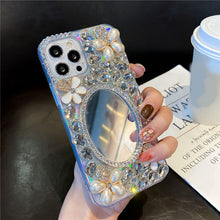 Laden Sie das Bild in den Galerie-Viewer, Magische Glänzende Handyhülle für iPhone