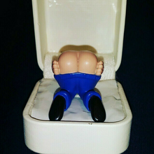 Laden Sie das Bild in den Galerie-Viewer, Streich Verlobungsring Box