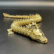 Laden Sie das Bild in den Galerie-Viewer, Golddrache mit beweglichen Gelenken