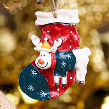 Laden Sie das Bild in den Galerie-Viewer, Dekorative Weihnachtsbaumanhänger aus Harz