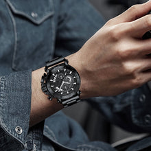 Laden Sie das Bild in den Galerie-Viewer, Leuchtende Quarzuhr für Herren