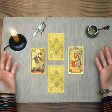 Laden Sie das Bild in den Galerie-Viewer, Goldfolie Tarot