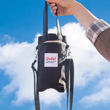 Laden Sie das Bild in den Galerie-Viewer, Tragbare Messenger-Handtasche für Wasserflaschen