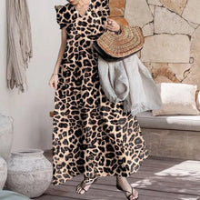 Laden Sie das Bild in den Galerie-Viewer, Langes Kleid mit Leopardenmuster