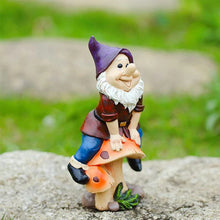 Laden Sie das Bild in den Galerie-Viewer, Kreatives Pilz-Zwerg-Gartenornament