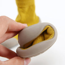 Laden Sie das Bild in den Galerie-Viewer, Rutschfeste Schuhe für Kleinkinder mit weicher Sohle
