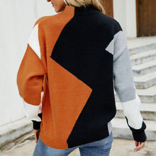 Laden Sie das Bild in den Galerie-Viewer, Modischer Strickpullover mit Rundhalsausschnitt in Kontrastfarbe