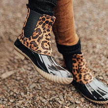 Laden Sie das Bild in den Galerie-Viewer, Regenfeste Stiefeletten mit runder Zehenpartie für Damen