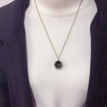 Laden Sie das Bild in den Galerie-Viewer, Acht Planeten Halskette