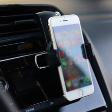 Laden Sie das Bild in den Galerie-Viewer, Rutschfeste Verstellbare Luftauslass-Handyhalterung