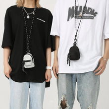 Laden Sie das Bild in den Galerie-Viewer, Stilvolle Minitasche mit Anhänger