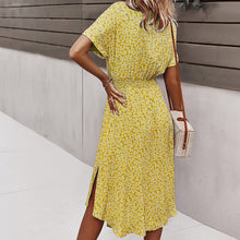 Laden Sie das Bild in den Galerie-Viewer, Lässiges Kurzärmliges Kleid mit Blumenmuster