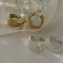 Laden Sie das Bild in den Galerie-Viewer, C-förmige Gebürstete Ohrringe