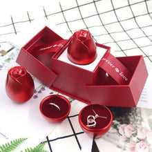 Laden Sie das Bild in den Galerie-Viewer, Kreative Rote Rosen-Geschenkbox