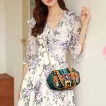 Laden Sie das Bild in den Galerie-Viewer, Damen Stilvolle Handtasche mit Schmucksteinen