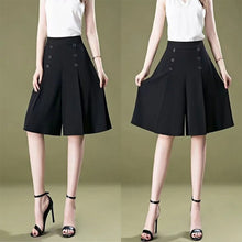 Laden Sie das Bild in den Galerie-Viewer, Stylische Plissierte Shorts