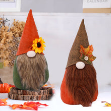 Laden Sie das Bild in den Galerie-Viewer, Gesichtslose Rudolph-Puppe