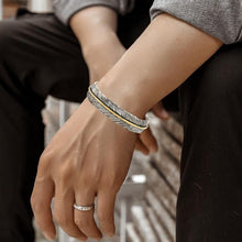 Laden Sie das Bild in den Galerie-Viewer, Vintage-Federarmband