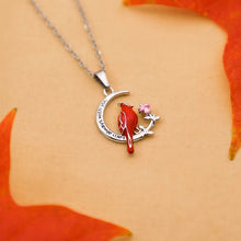 Laden Sie das Bild in den Galerie-Viewer, Kardinal mit Rosenhalskette