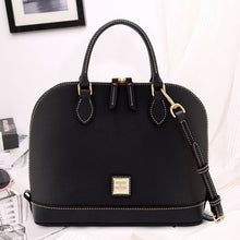 Laden Sie das Bild in den Galerie-Viewer, Muscheltasche aus Leder mit Reißverschluss