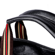 Laden Sie das Bild in den Galerie-Viewer, Damen tragbare lässige Reisetasche Umhängetasche mit großem Fassungsvermögen