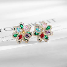 Laden Sie das Bild in den Galerie-Viewer, Stilvolle Blumenohrringe mit Farbverlauf
