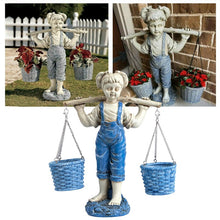 Laden Sie das Bild in den Galerie-Viewer, Kleines Mädchen Blumentopf Ornament