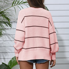 Laden Sie das Bild in den Galerie-Viewer, Gestreifte Strickjacke
