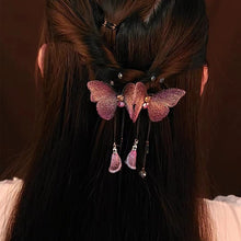 Laden Sie das Bild in den Galerie-Viewer, Verträumte Schmetterling Haarspange mit Fransen
